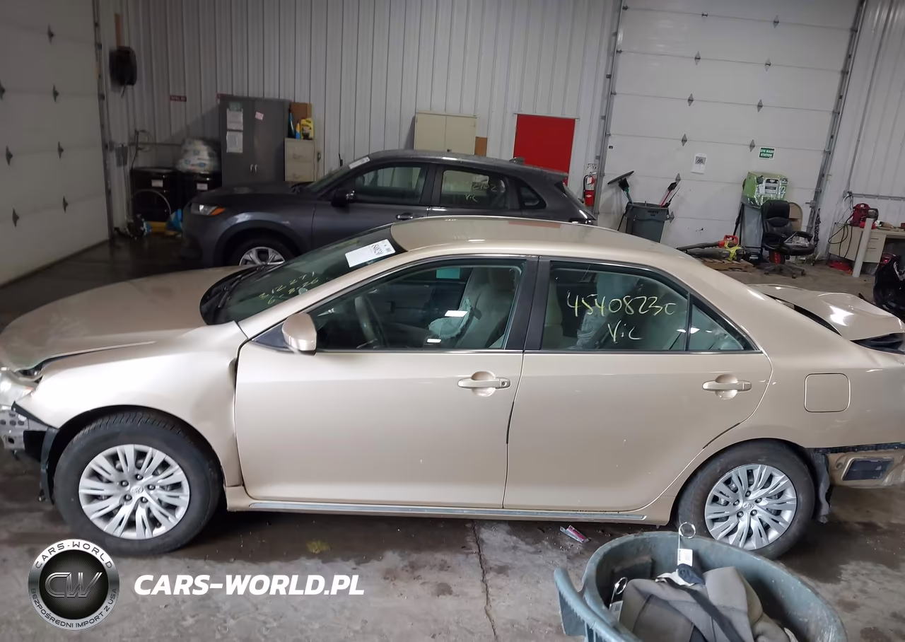 2012 Toyota Camry Le VIN:4T1BF1FK1CU090774 - 14