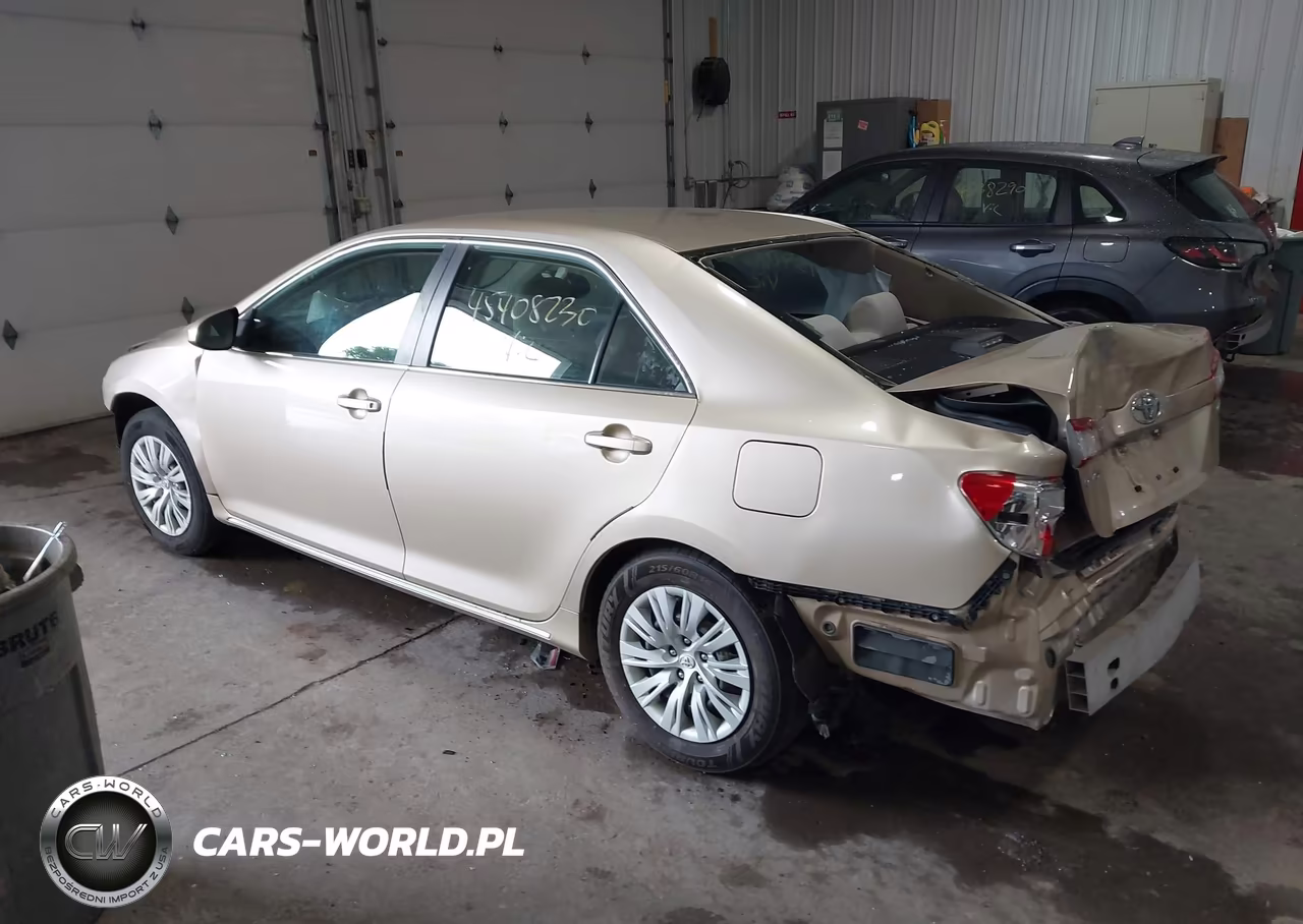 2012 Toyota Camry Le VIN:4T1BF1FK1CU090774 - 3