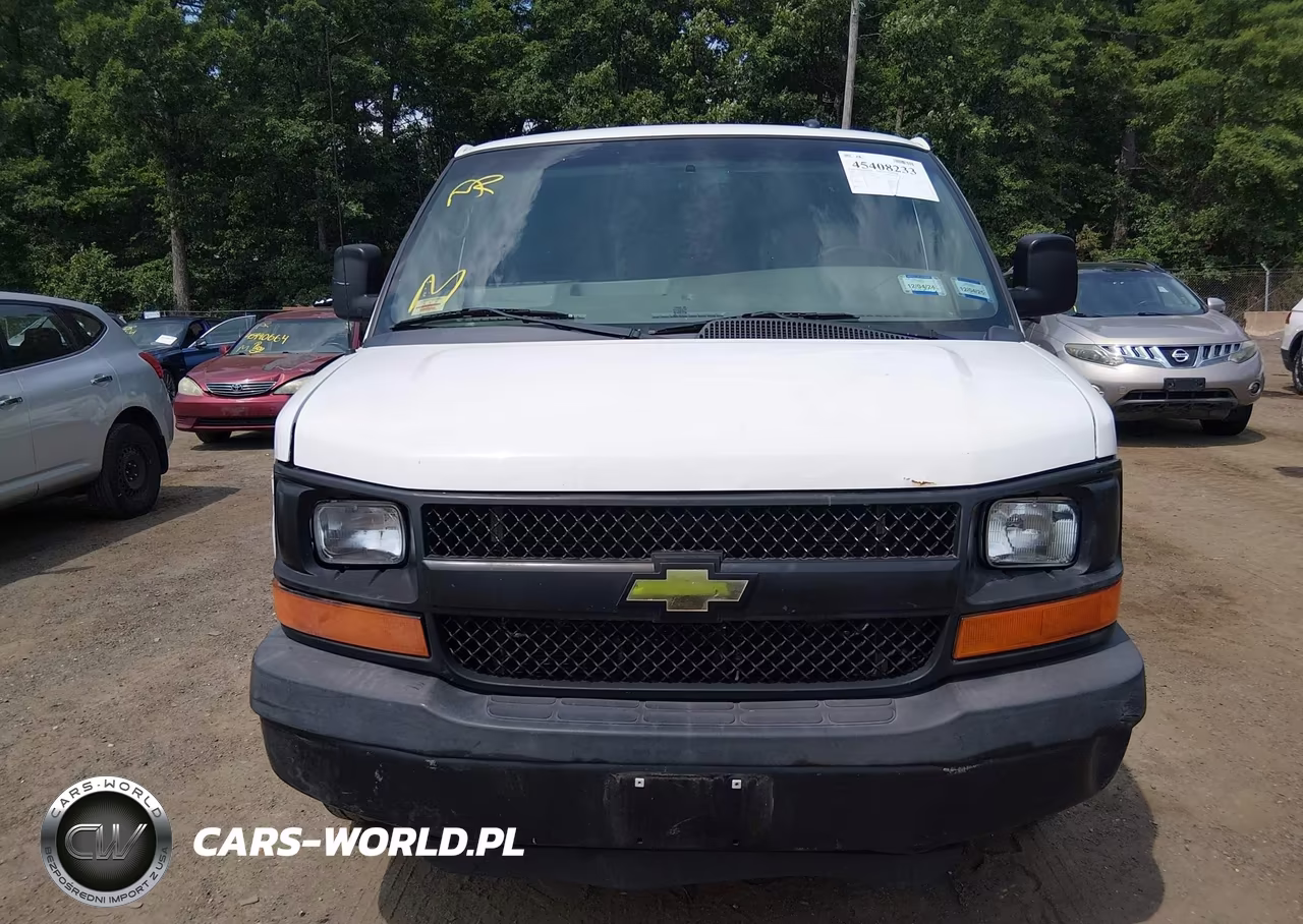 2015 Chevrolet Express 2500 Work Van VIN:1GCWGFFF1F1104245 - 12