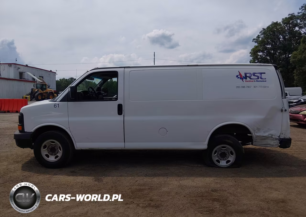 2015 Chevrolet Express 2500 Work Van VIN:1GCWGFFF1F1104245 - 14