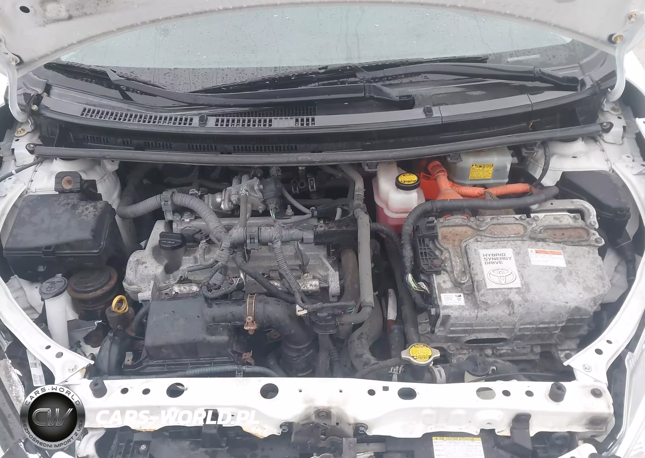 2012 Toyota Prius C Four VIN:JTDKDTB32C1006144 - 10