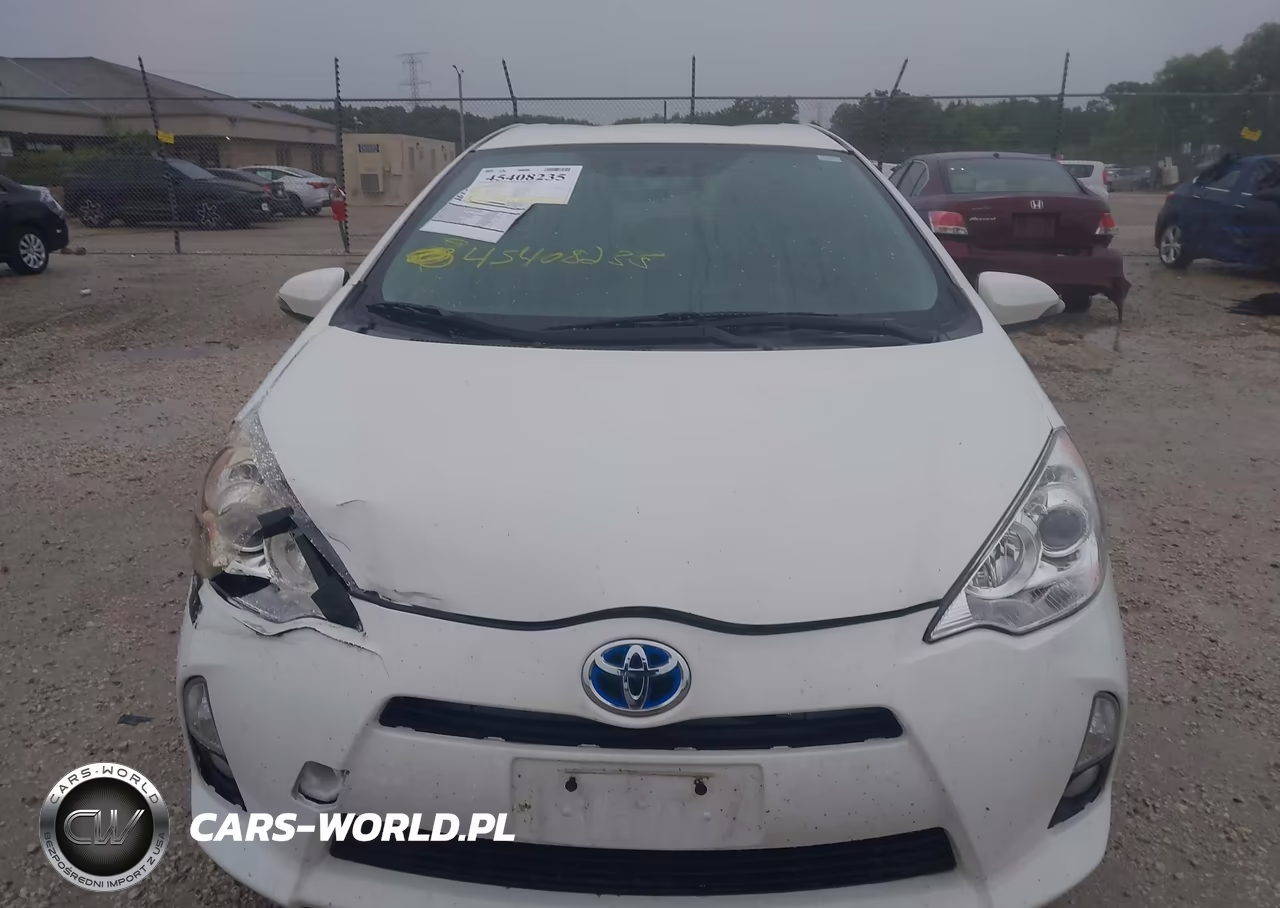 2012 Toyota Prius C Four VIN:JTDKDTB32C1006144 - 12
