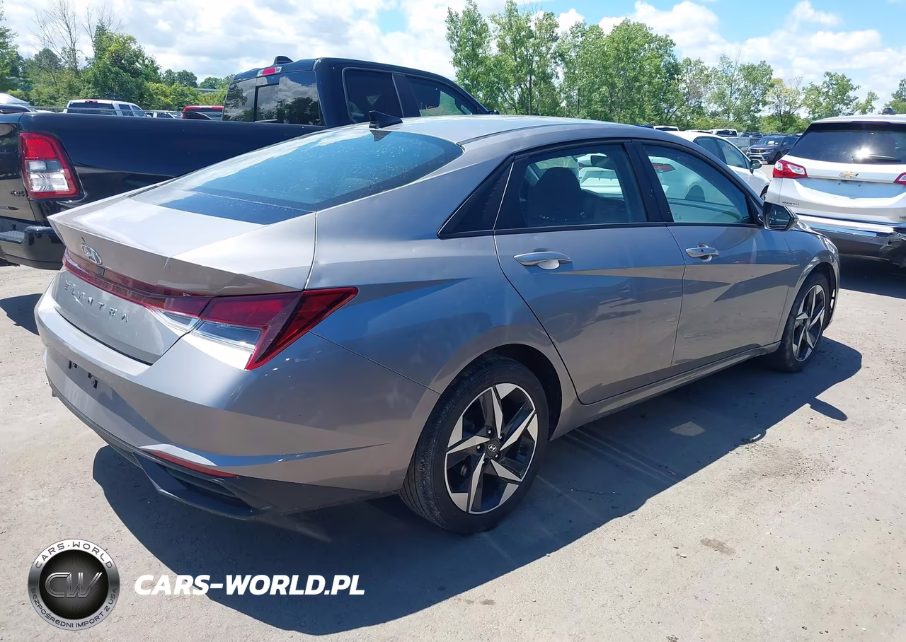 2023 Hyundai Elantra Sel VIN:KMHLS4AG7PU604427 - 4