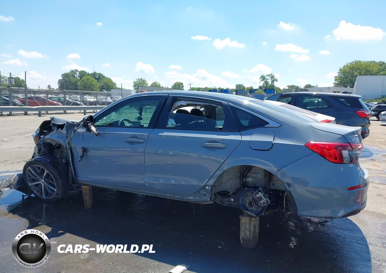 2024 Honda Civic Touring VIN:2HGFE1F90RH314863 - 13