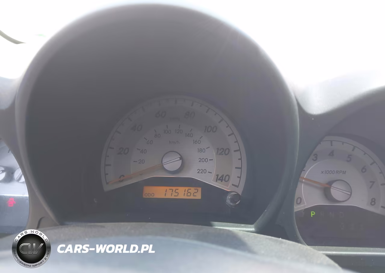 2007 Scion Tc VIN:JTKDE177870186109 - 7
