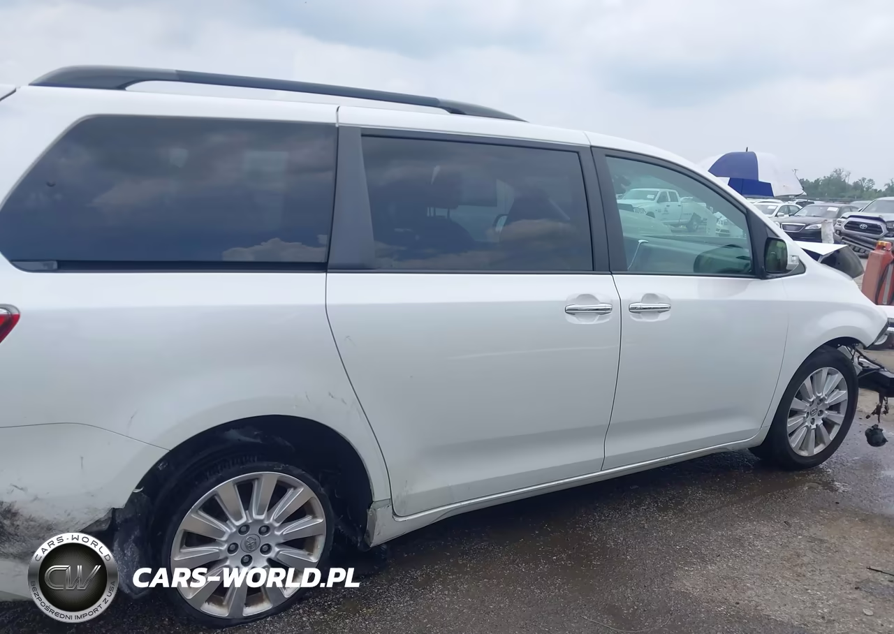 2015 Toyota Sienna Limited Premium 7 Passenger VIN:5TDYK3DC8FS654768 - 13