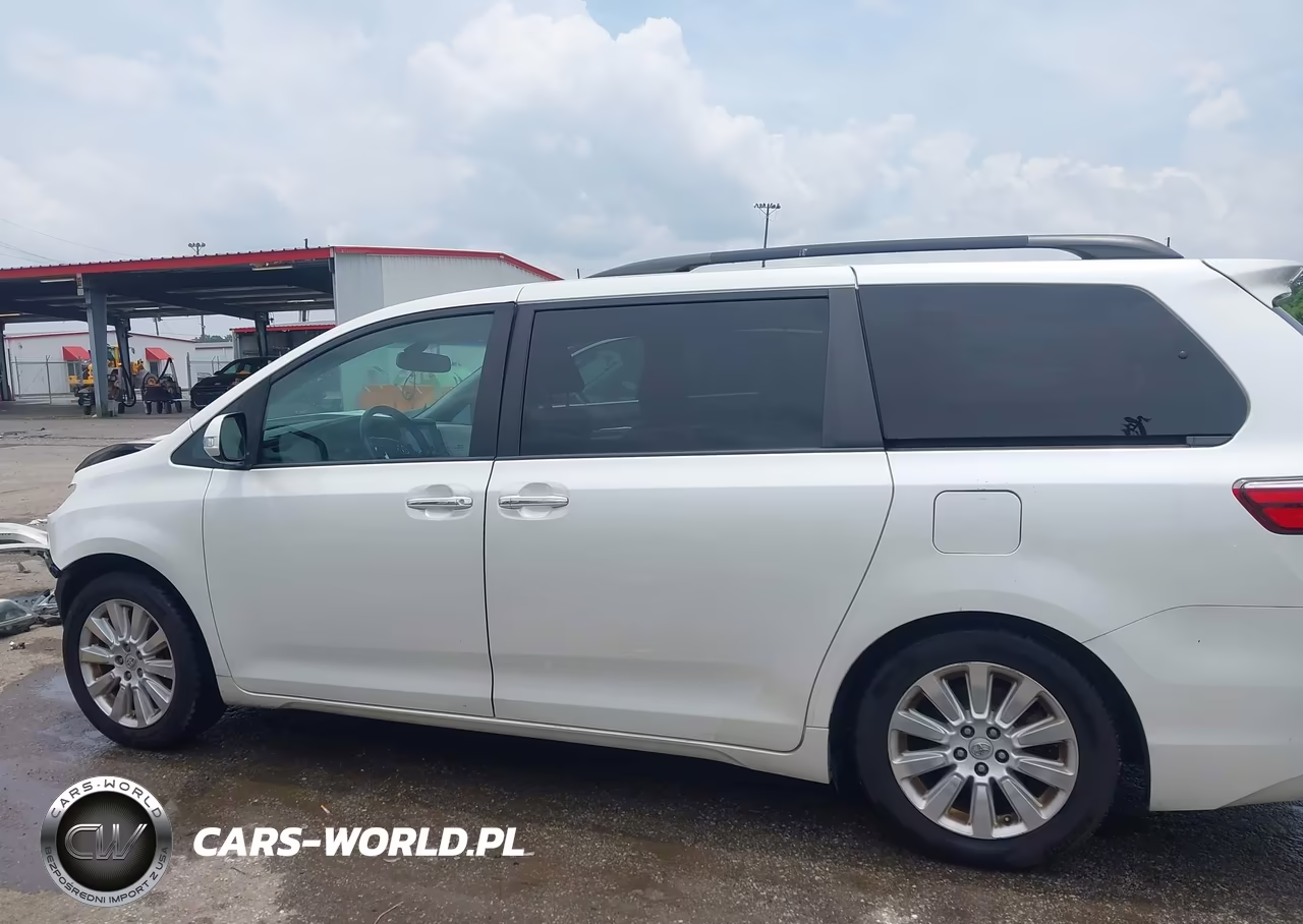 2015 Toyota Sienna Limited Premium 7 Passenger VIN:5TDYK3DC8FS654768 - 14