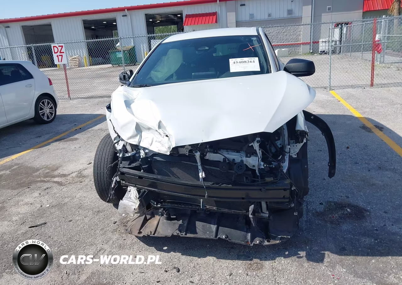 2024 Toyota Corolla Cross Hybrid S VIN:7MUFBABG5RV030860 - 12