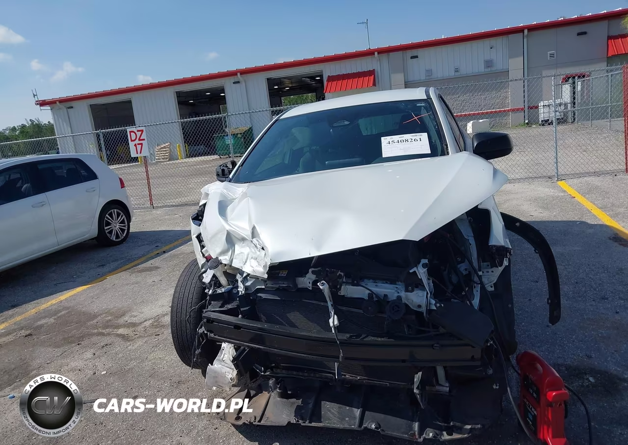 2024 Toyota Corolla Cross Hybrid S VIN:7MUFBABG5RV030860 - 6