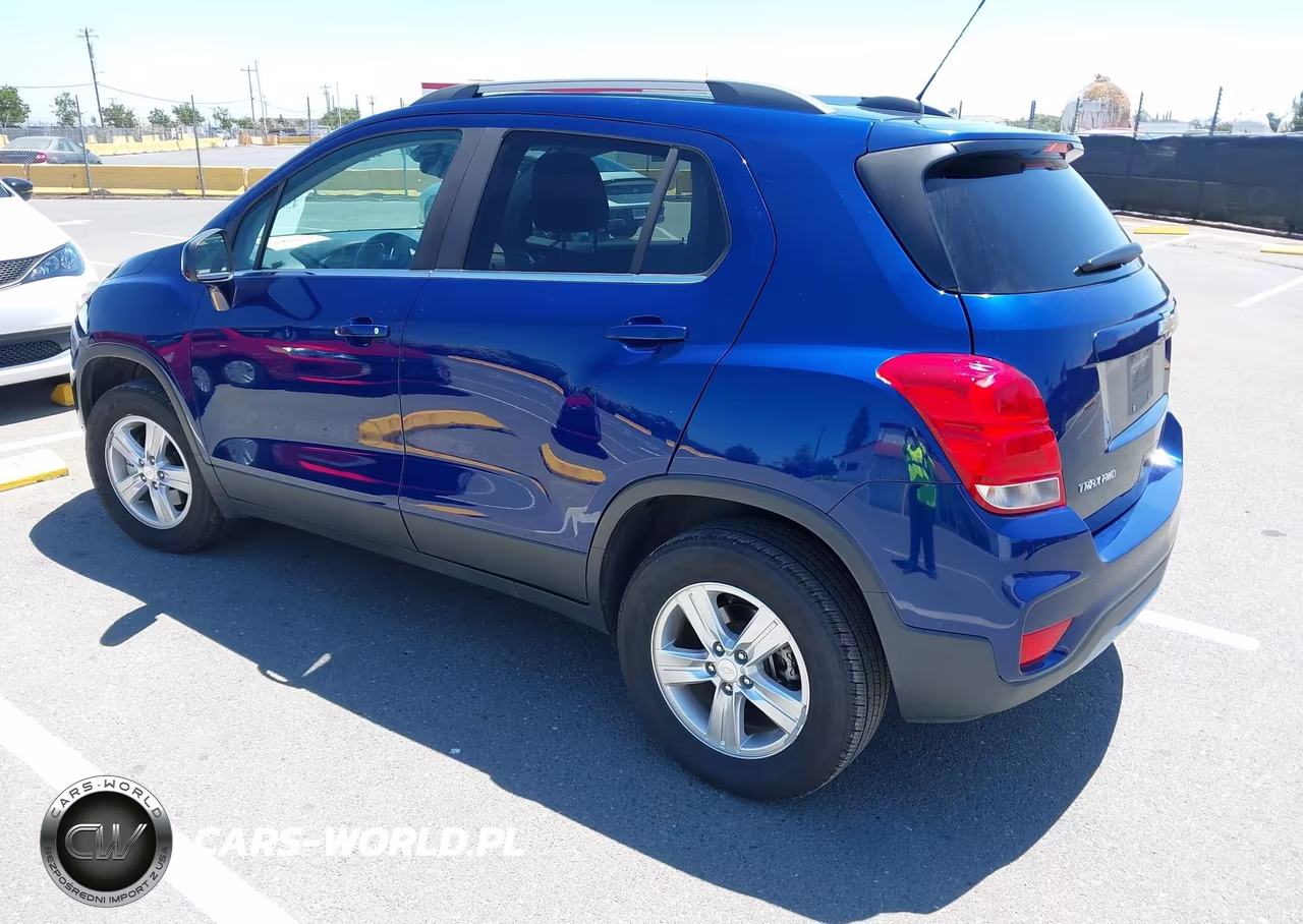 2017 Chevrolet Trax Lt VIN:3GNCJPSB2HL153888 - 3