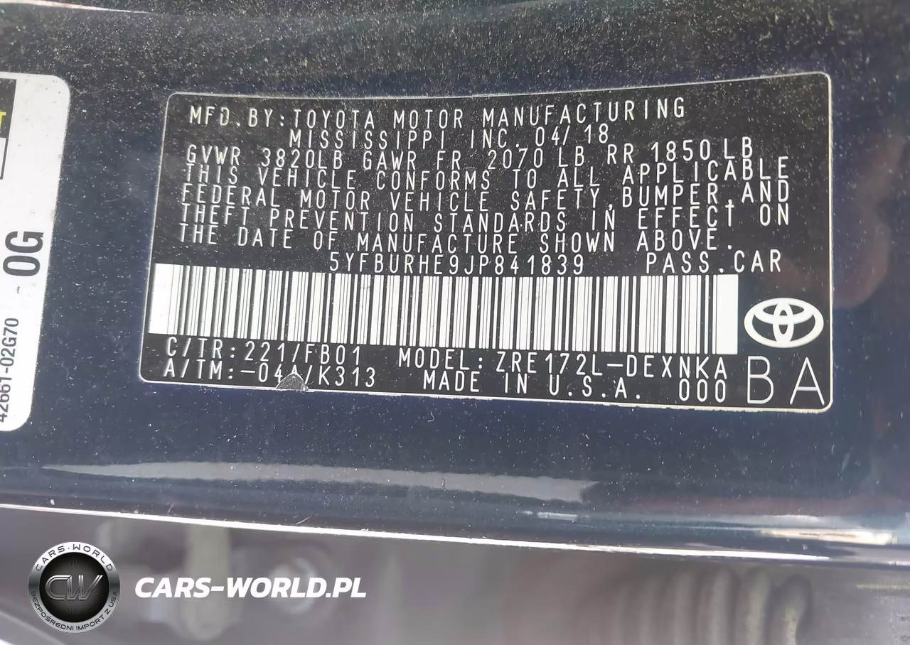 2018 Toyota Corolla Le VIN:5YFBURHE9JP841839 - 9
