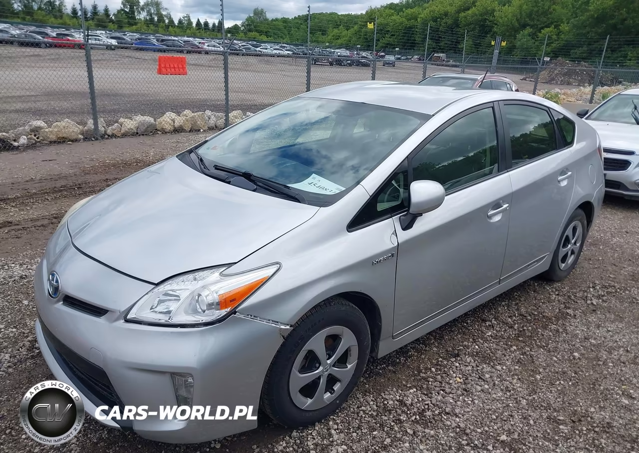 2013 Toyota Prius Two VIN:JTDKN3DU5D5564907 - 2