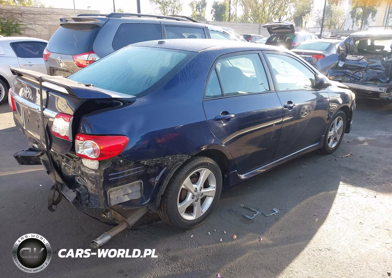 2012 Toyota Corolla S VIN:2T1BU4EE1CC763907 - 4