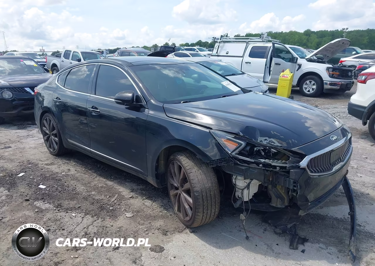 2018 Kia Cadenza Technology