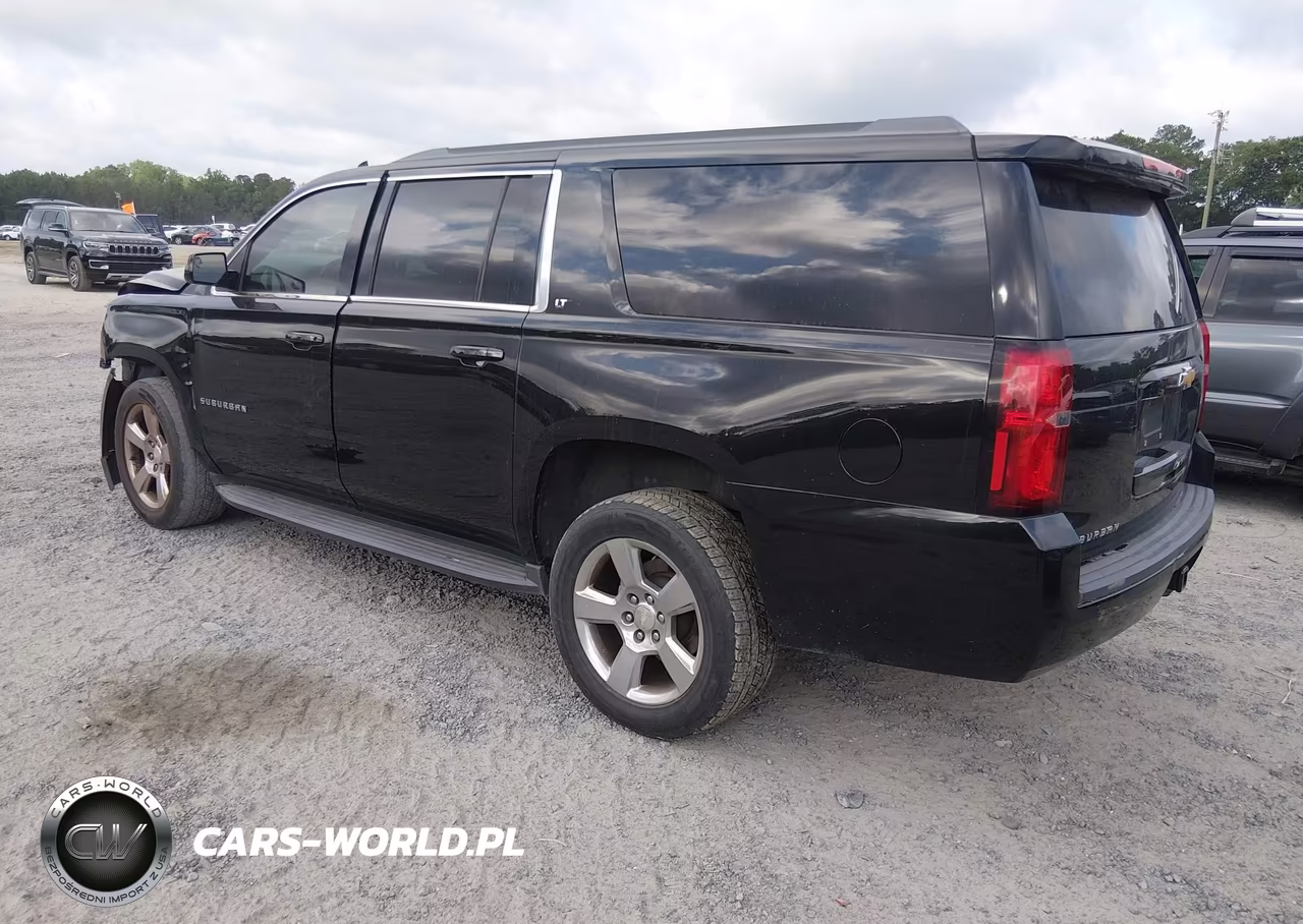 2018 Chevrolet Suburban Lt VIN:1GNSCHKC0JR314581 - 3