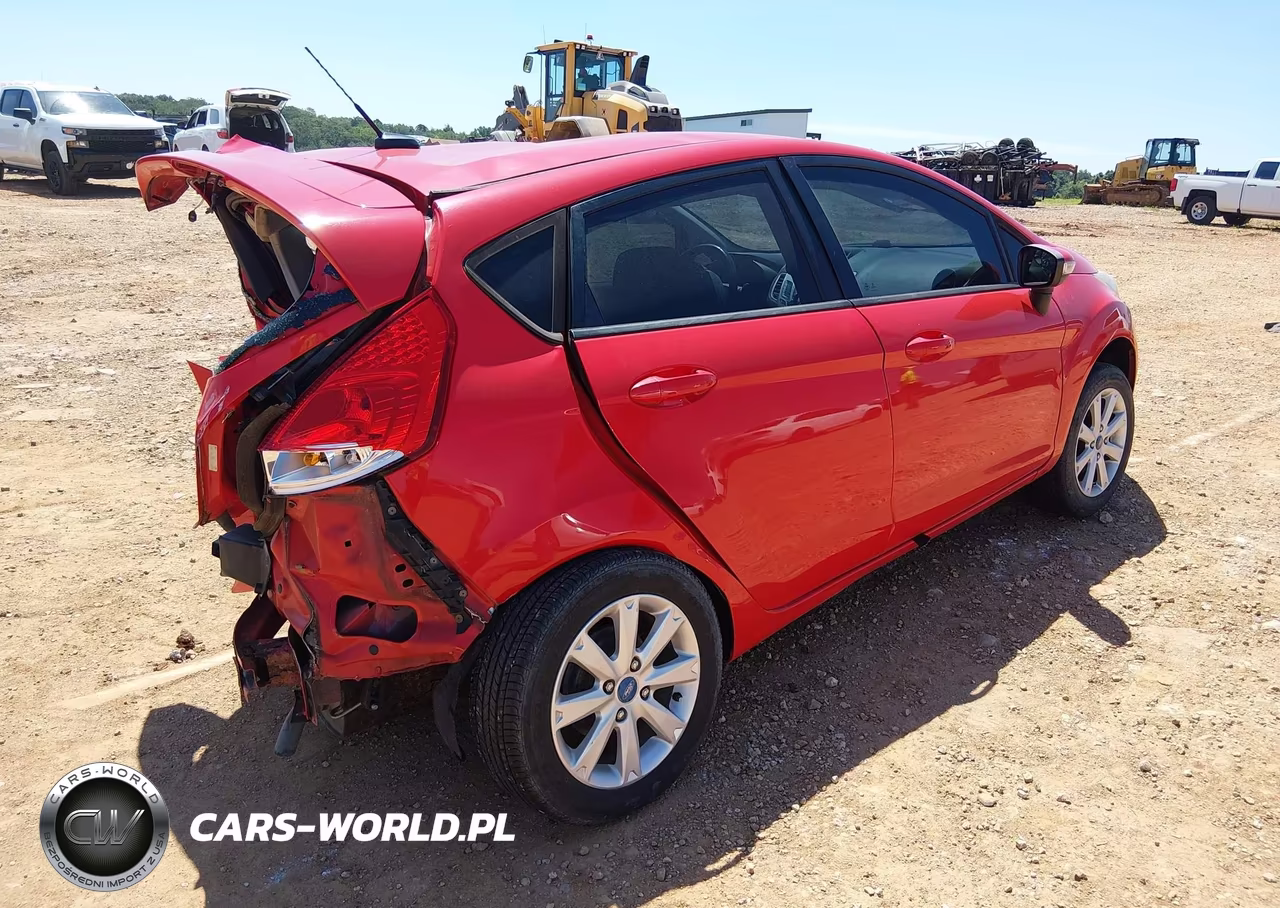 2013 Ford Fiesta Se VIN:3FADP4EJ2DM202286 - 4