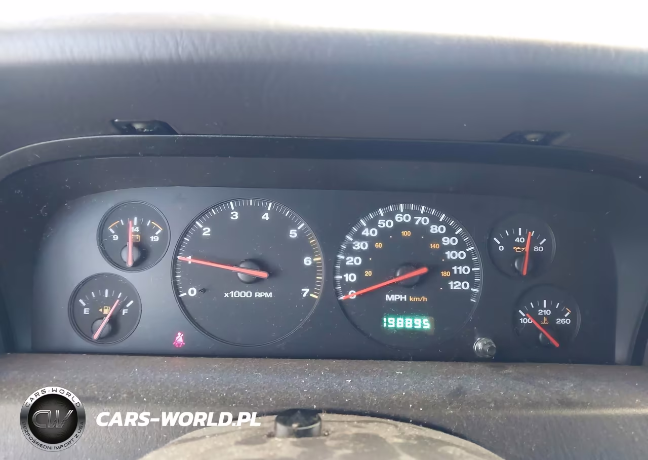 2000 Jeep Grand Cherokee Laredo VIN:1J4GW48S4YC361732 - 7