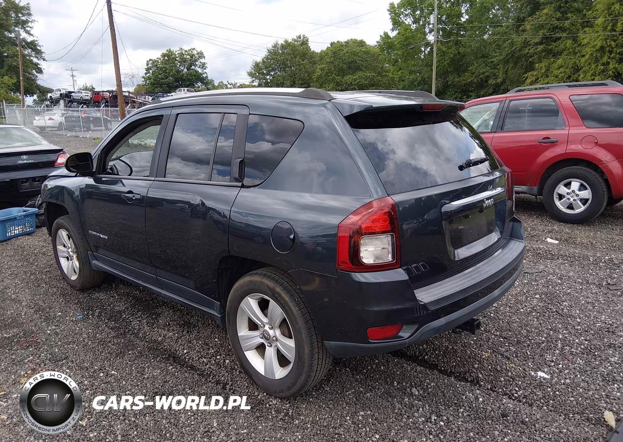 2014 Jeep Compass Sport VIN:1C4NJCBB3ED894370 - 3