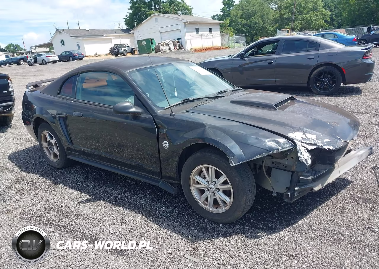 2004 Ford Mustang