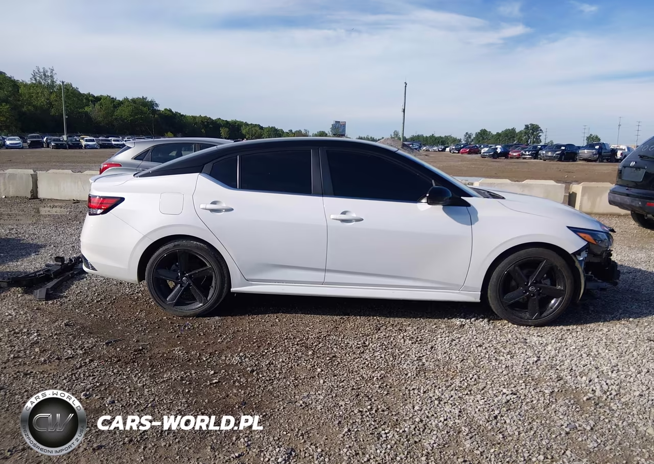 2025 Nissan Sentra Sr VIN:3N1AB8DV1SY230175 - 14