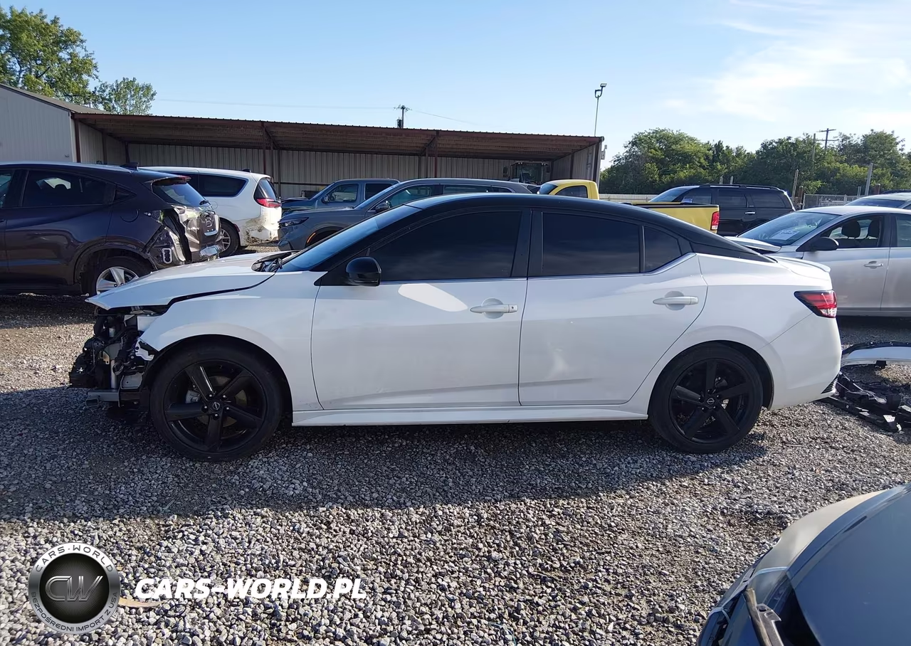 2025 Nissan Sentra Sr VIN:3N1AB8DV1SY230175 - 15