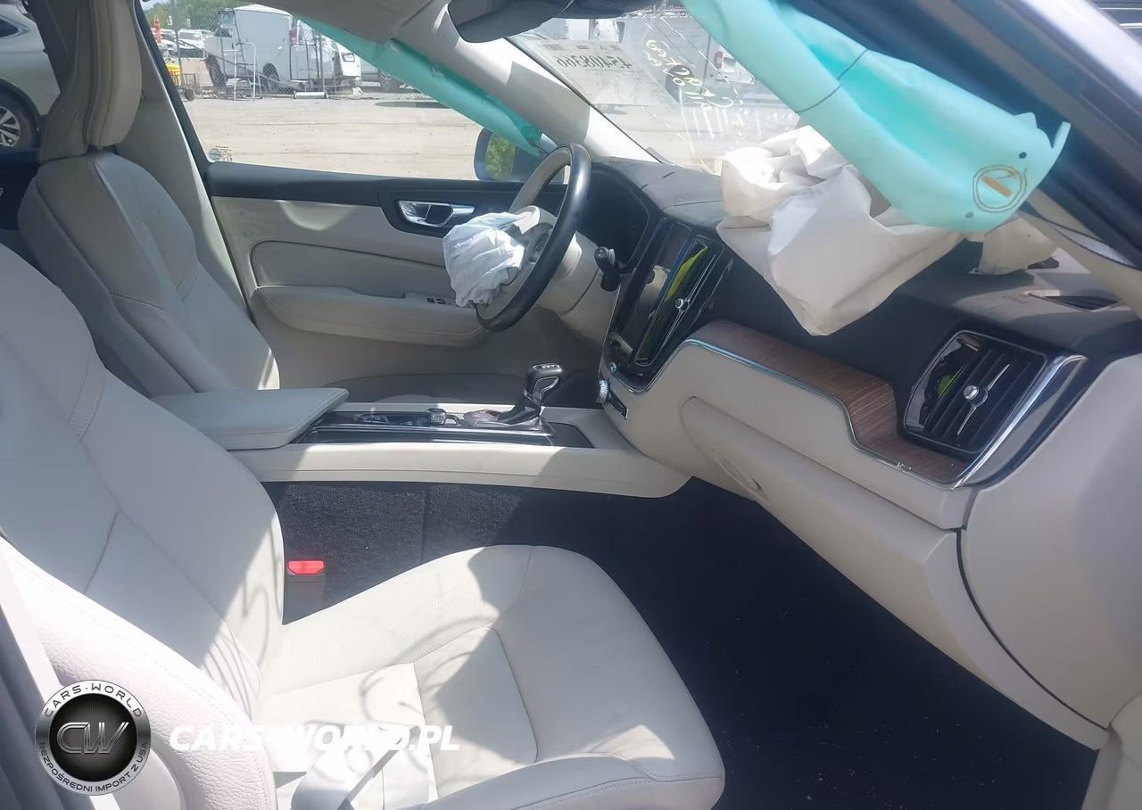2021 Volvo Xc60 T5 Momentum VIN:YV4102RK2M1868793 - 5