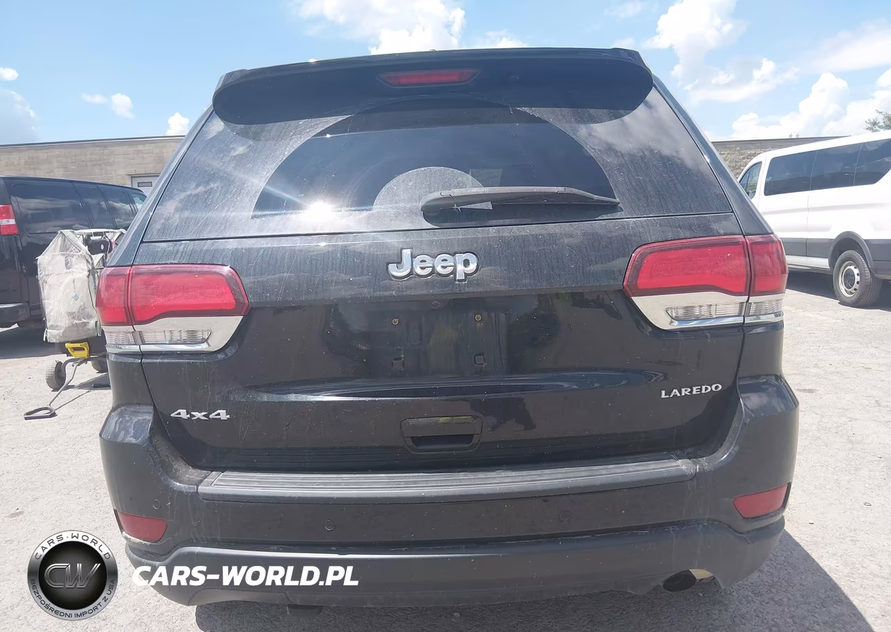 2021 Jeep Grand Cherokee Laredo E 4X4 VIN:1C4RJFAG9MC699488 - 19