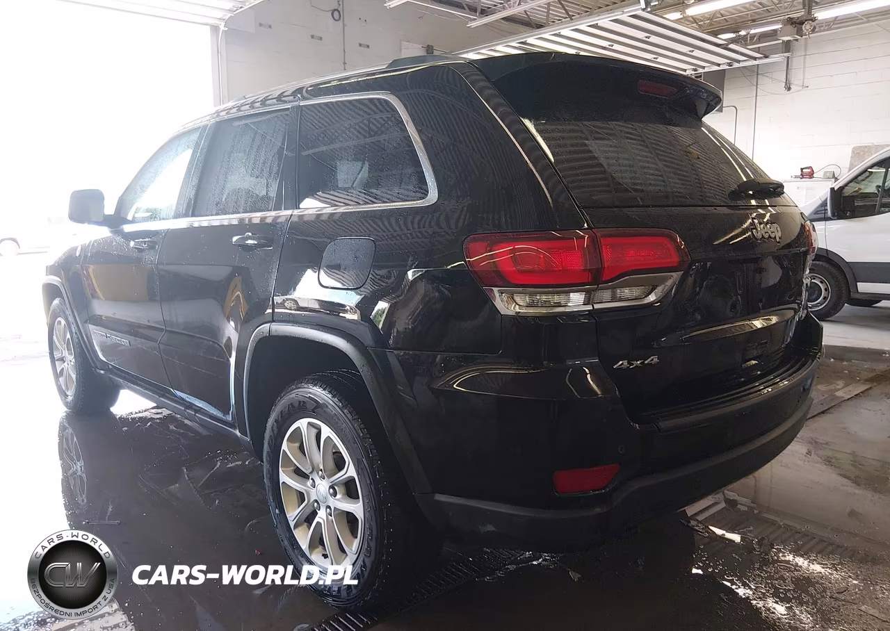 2021 Jeep Grand Cherokee Laredo E 4X4 VIN:1C4RJFAG9MC699488 - 3