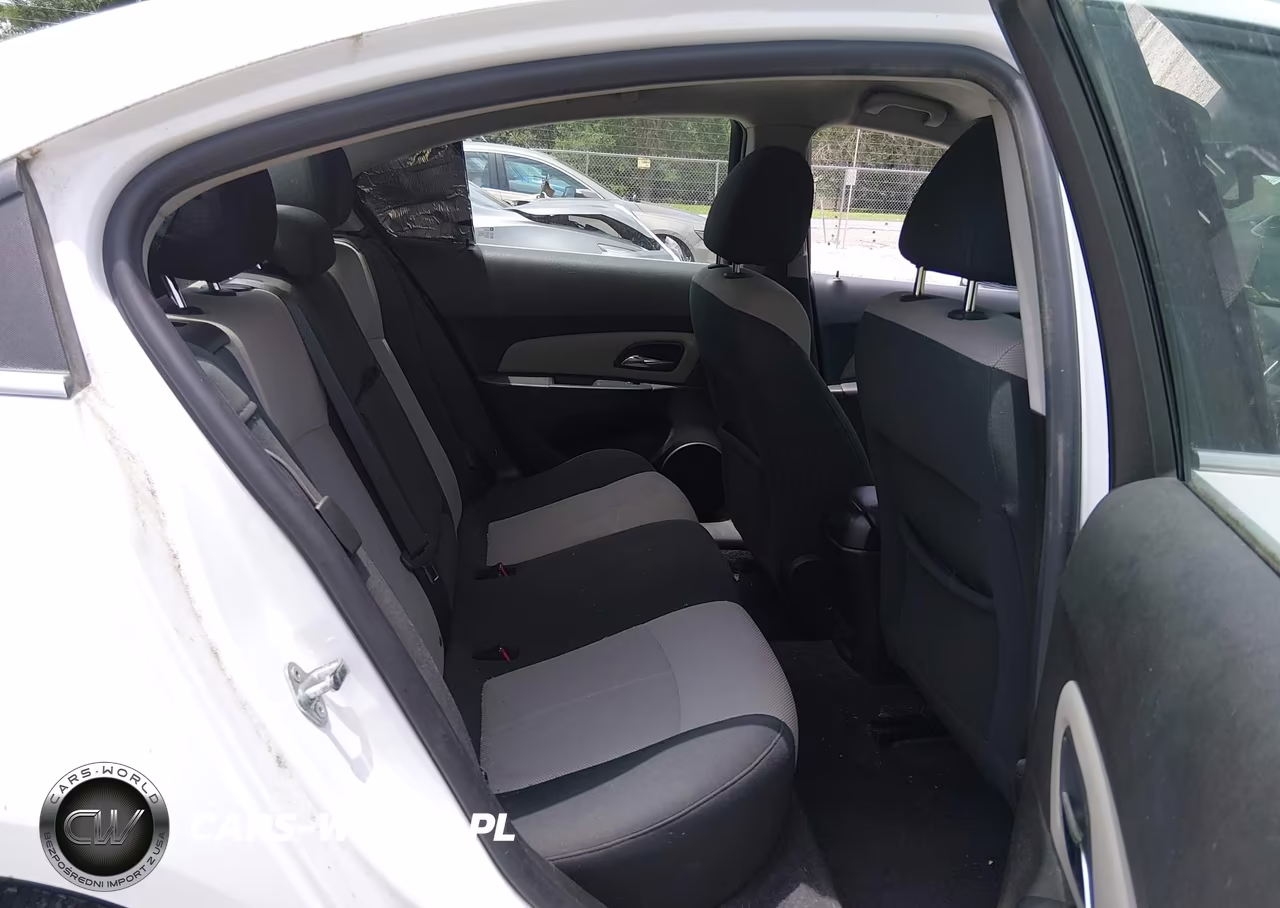 2011 Chevrolet Cruze Ls VIN:1G1PD5SHXB7301686 - 8