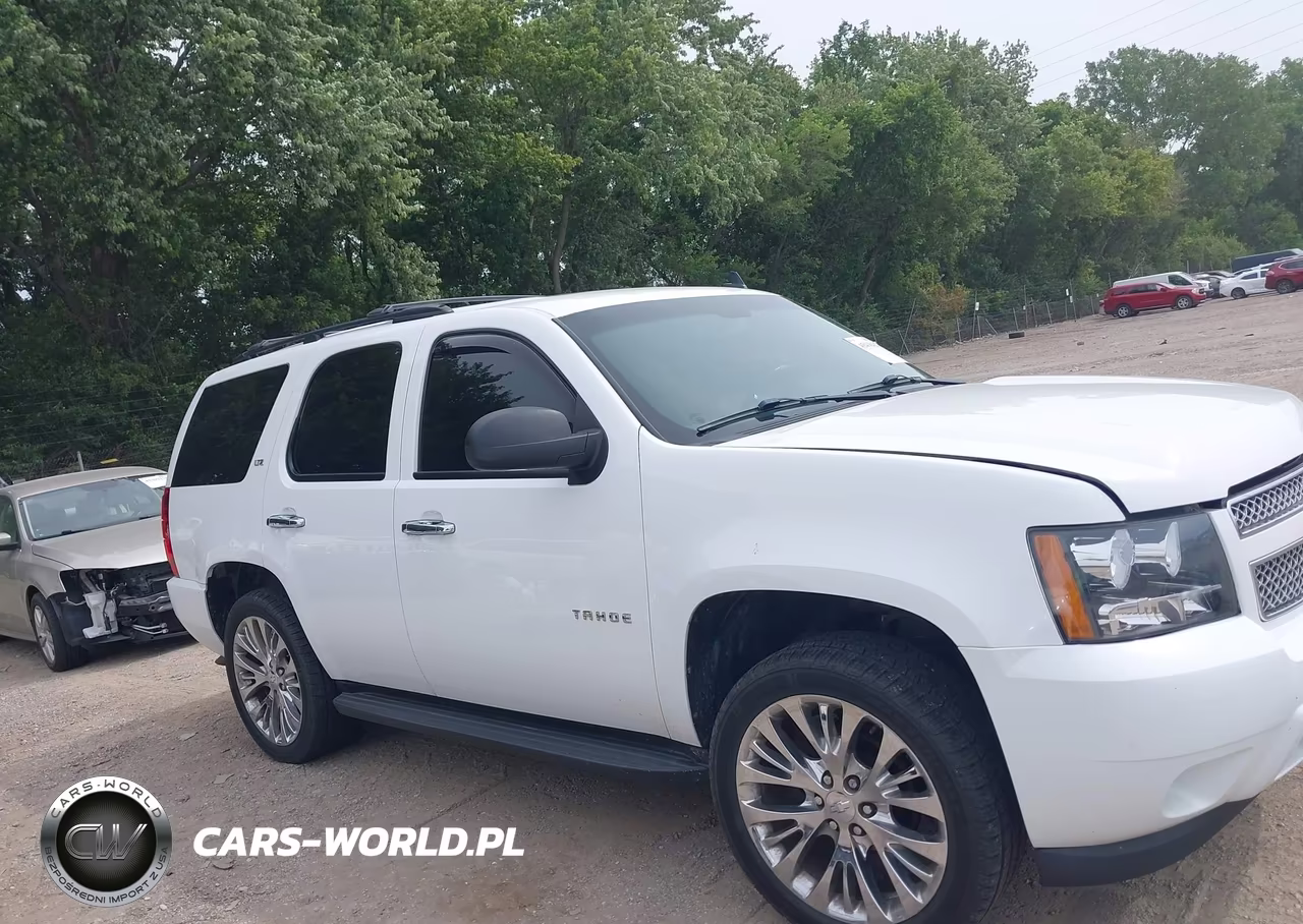 2012 Chevrolet Tahoe Ltz VIN:1GNSKCE09CR212108 - 13