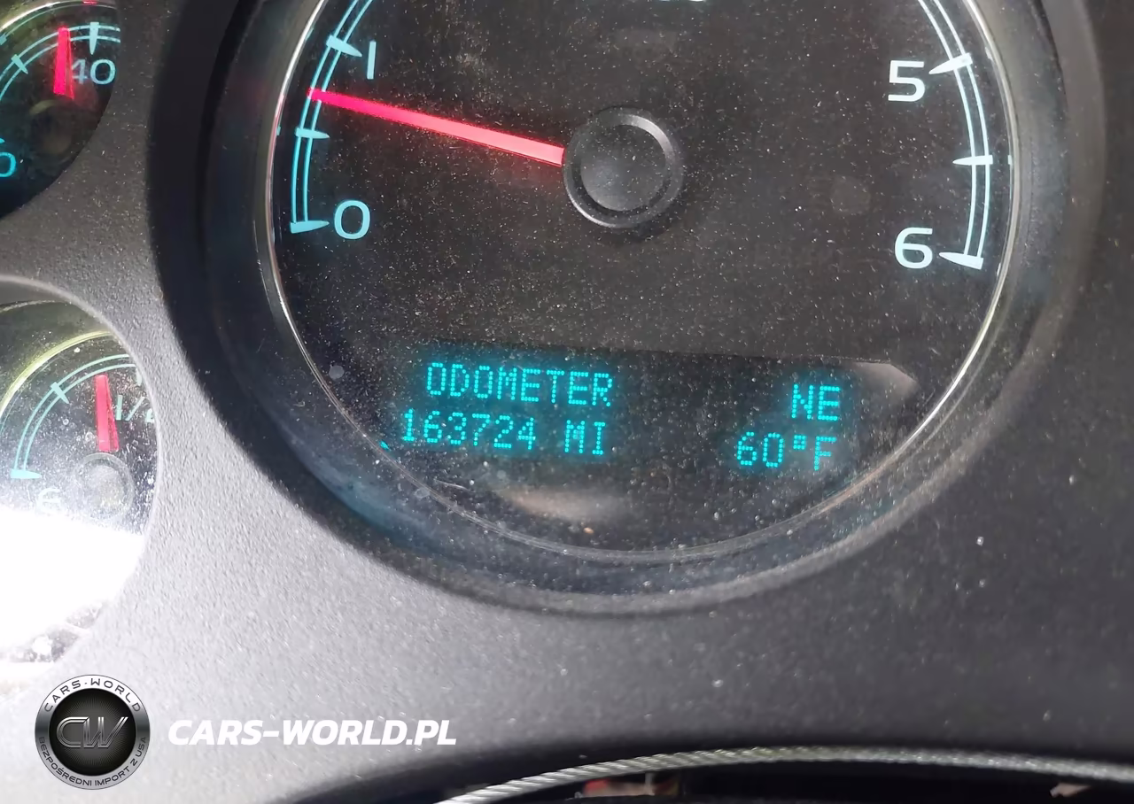 2012 Chevrolet Tahoe Ltz VIN:1GNSKCE09CR212108 - 15
