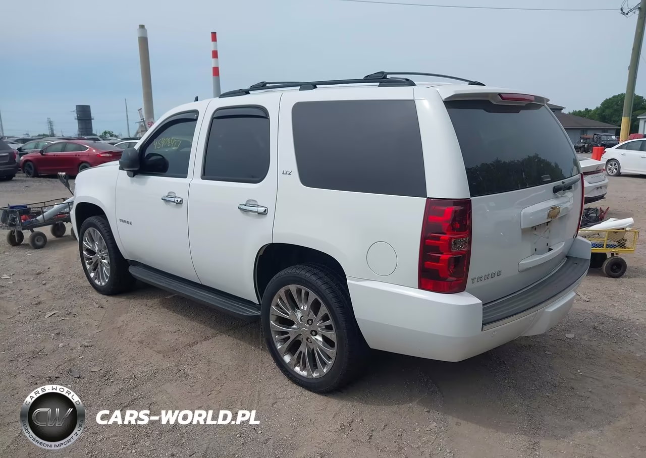 2012 Chevrolet Tahoe Ltz VIN:1GNSKCE09CR212108 - 3