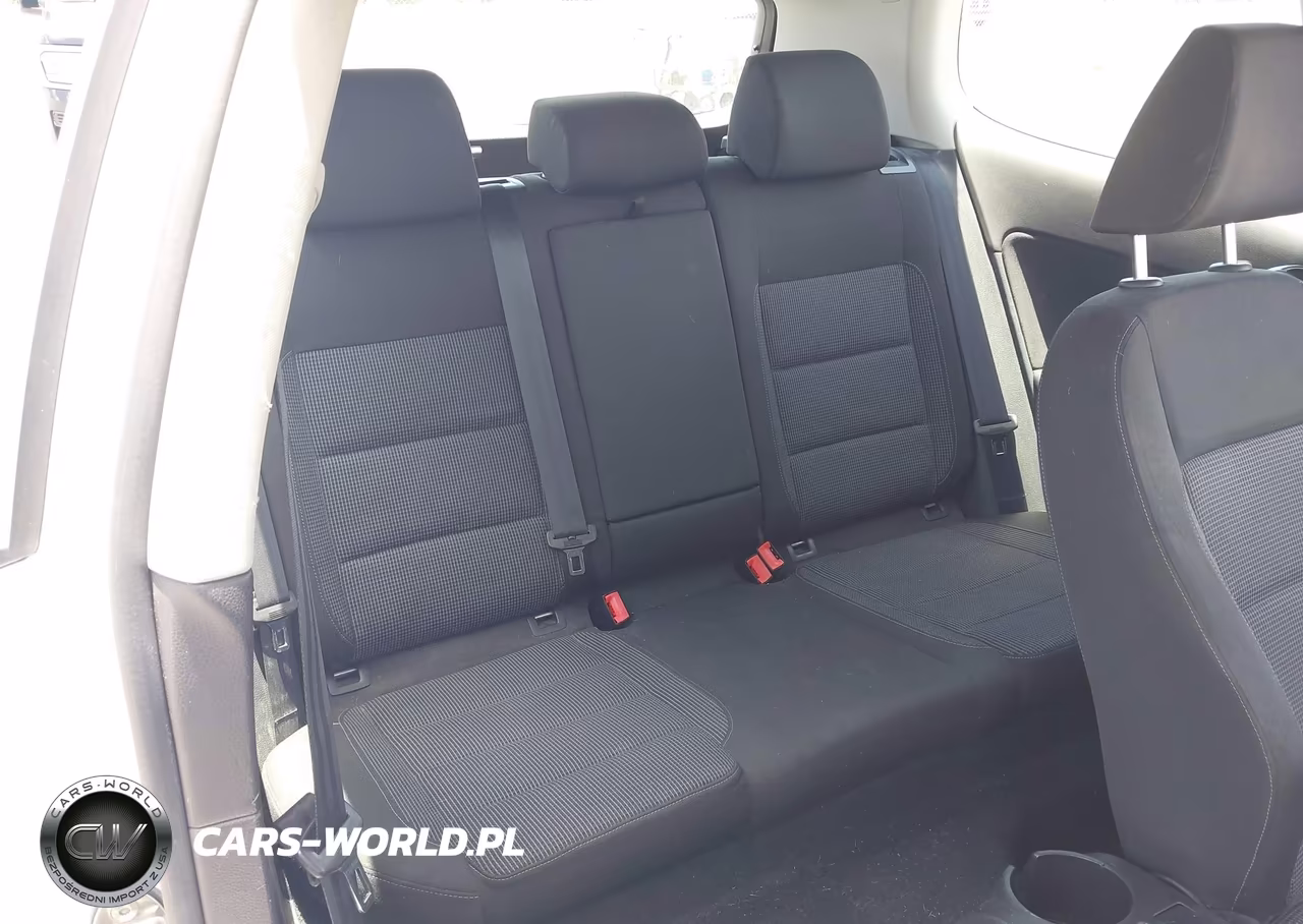 2012 Volkswagen Golf 2.5L 2-Door VIN:WVWBB7AJ0CW274495 - 8