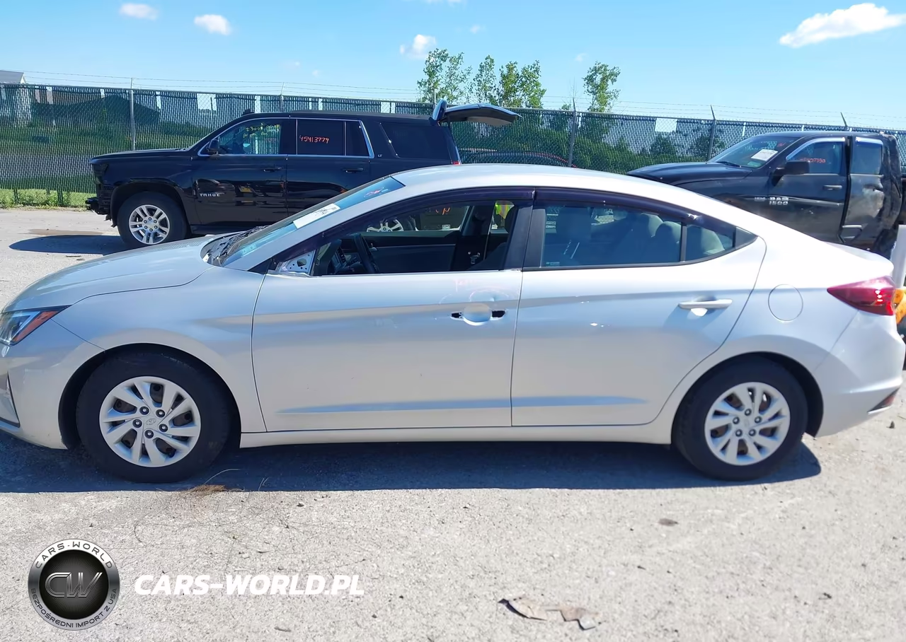 2019 Hyundai Elantra Se VIN:5NPD74LF6KH419254 - 14