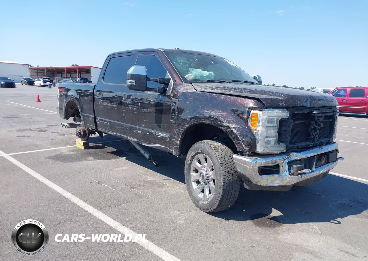 2018 Ford F-250 King Ranch-Lariat-Limited-Platinum-Xl-Xlt