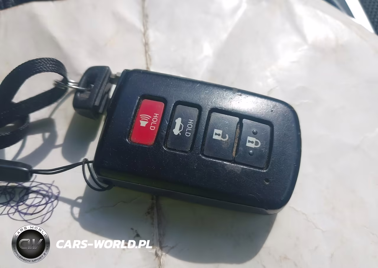 2015 Toyota Camry Hybrid Le VIN:4T1BD1FK5FU149240 - 11