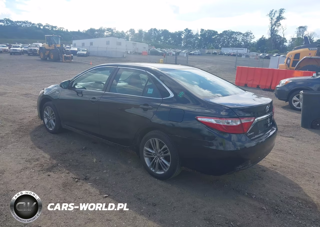 2015 Toyota Camry Hybrid Le VIN:4T1BD1FK5FU149240 - 3