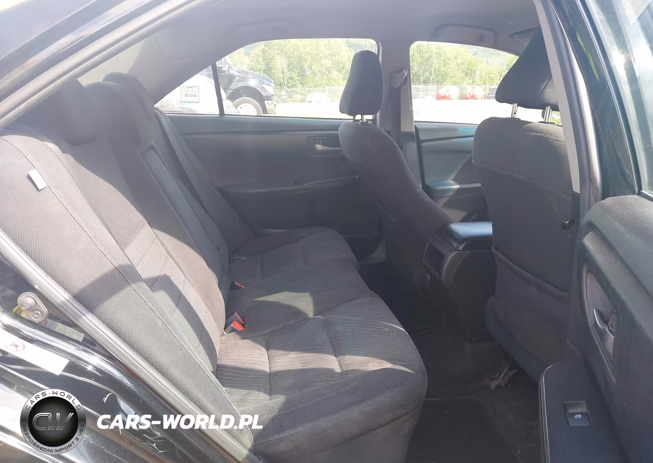 2015 Toyota Camry Hybrid Le VIN:4T1BD1FK5FU149240 - 8