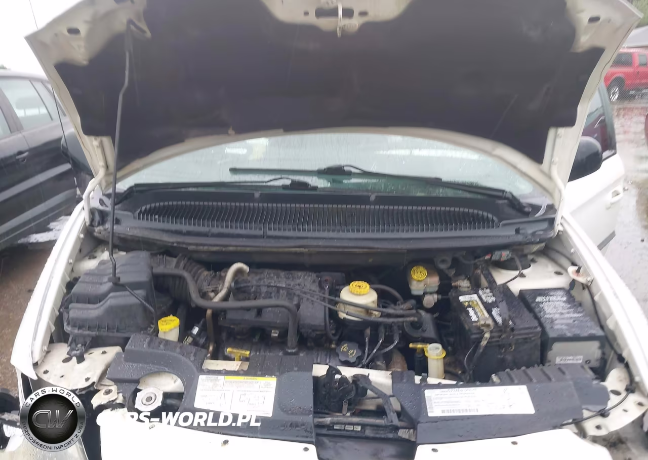 2001 Chrysler Voyager Lx VIN:1C4GJ45311B246101 - 10