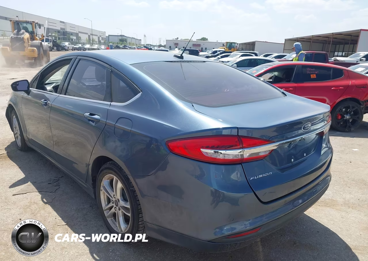 2018 Ford Fusion Se VIN:3FA6P0H74JR109639 - 3
