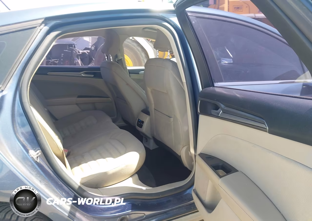 2018 Ford Fusion Se VIN:3FA6P0H74JR109639 - 8