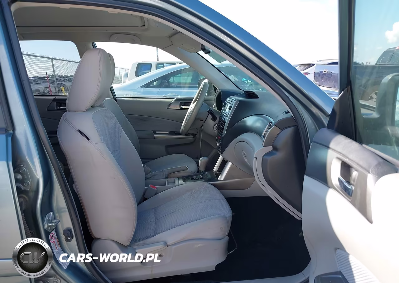 2011 Subaru Forester 2.5X Premium VIN:JF2SHBDC3BH779711 - 5