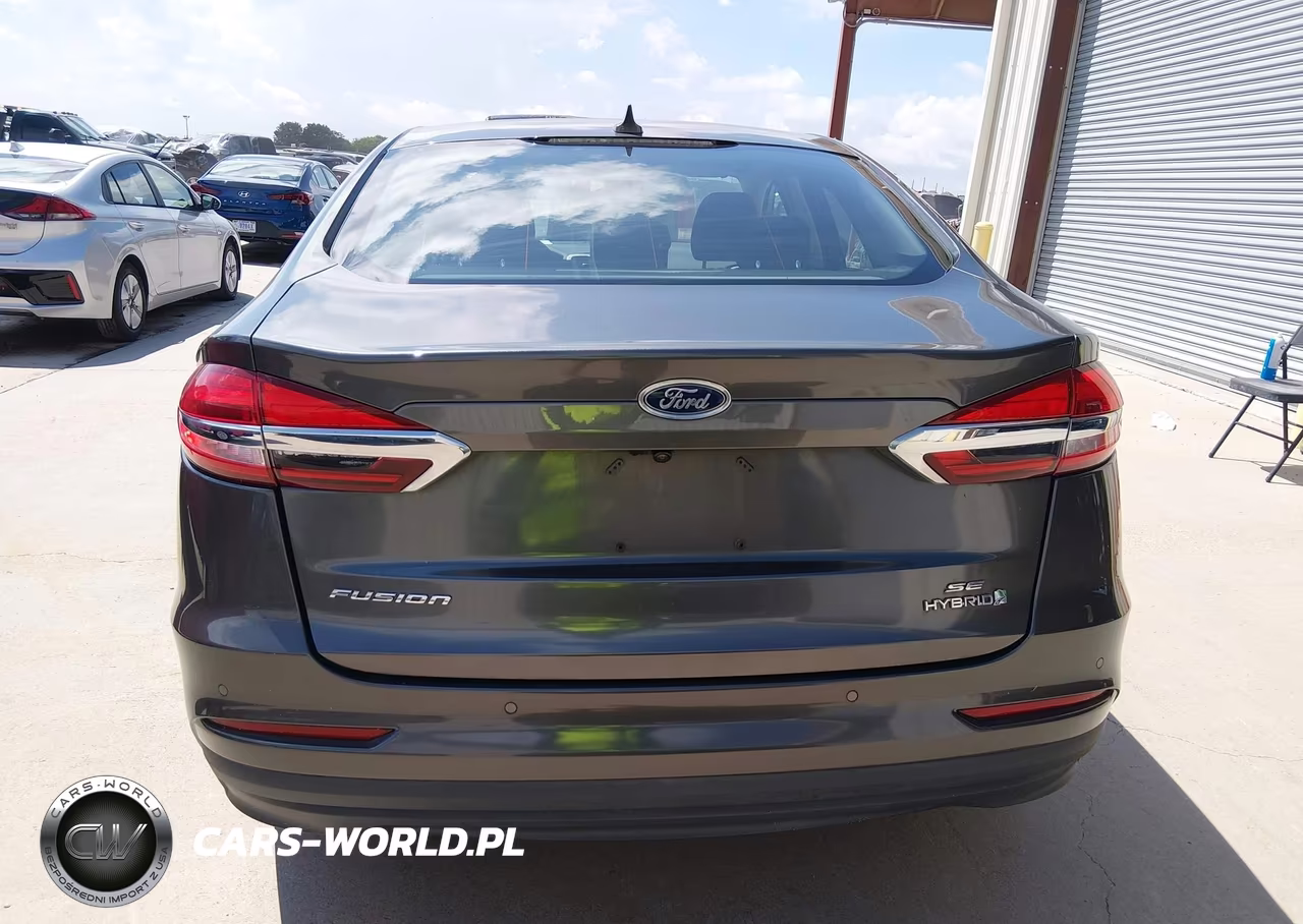 2019 Ford Fusion Hybrid Se VIN:3FA6P0LU9KR274424 - 17