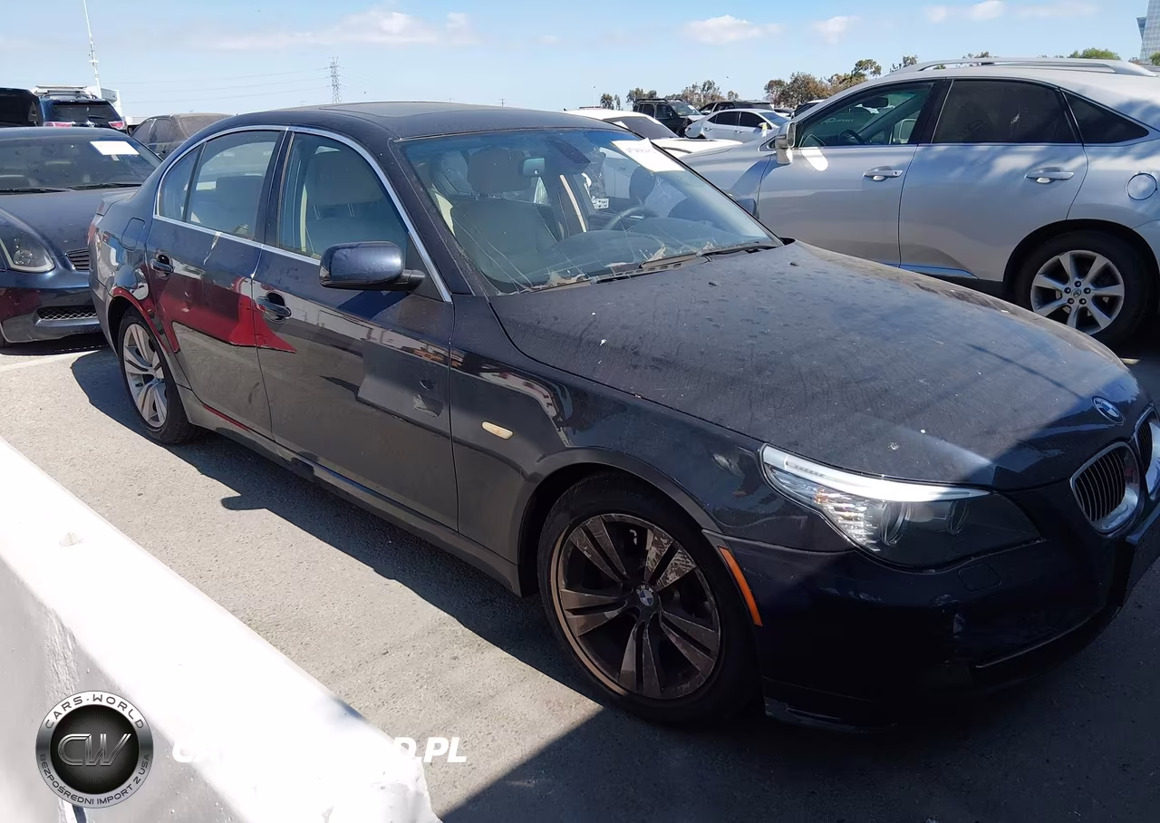 2009 BMW 528I