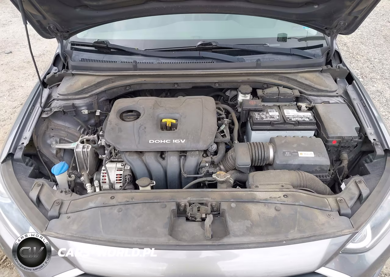 2018 Hyundai Elantra Sel VIN:5NPD84LF3JH343908 - 10