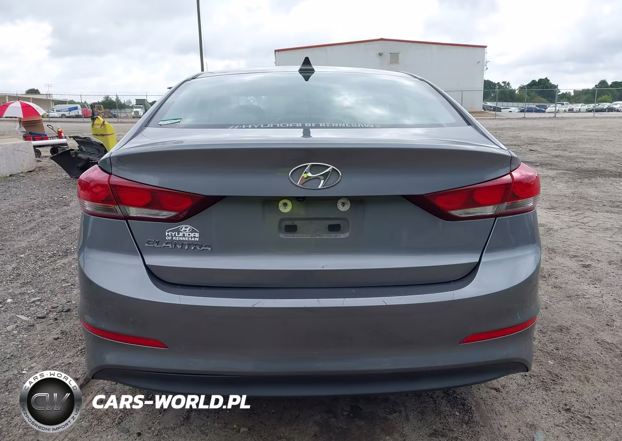 2018 Hyundai Elantra Sel VIN:5NPD84LF3JH343908 - 16