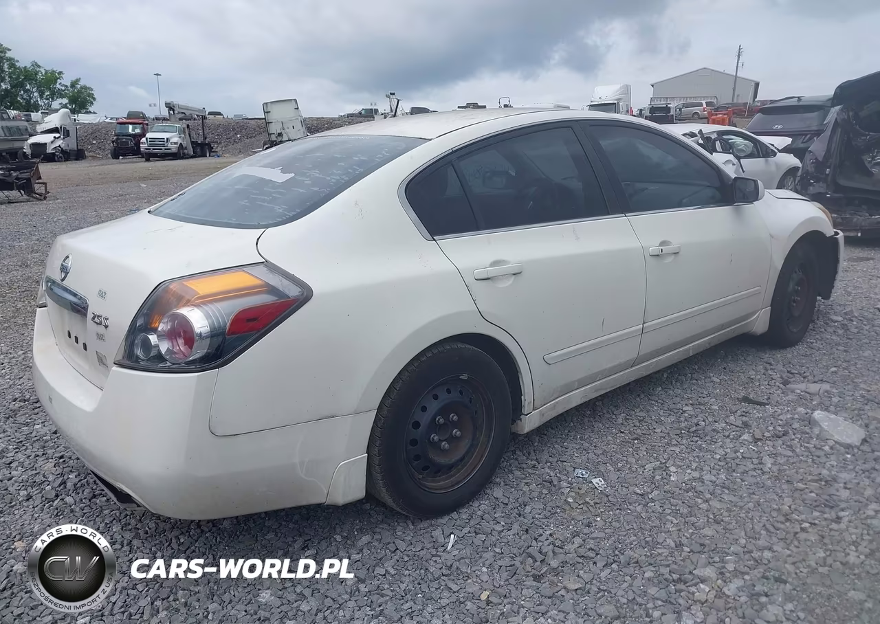 2010 Nissan Altima 2.5 S VIN:1N4AL2AP9AC171032 - 4