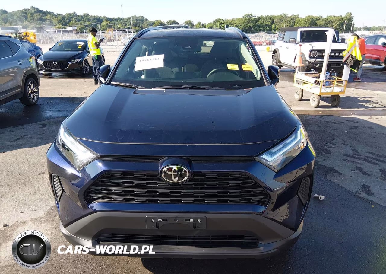 2025 Toyota Rav4 Xle VIN:2T3P1RFV4SW625292 - 12