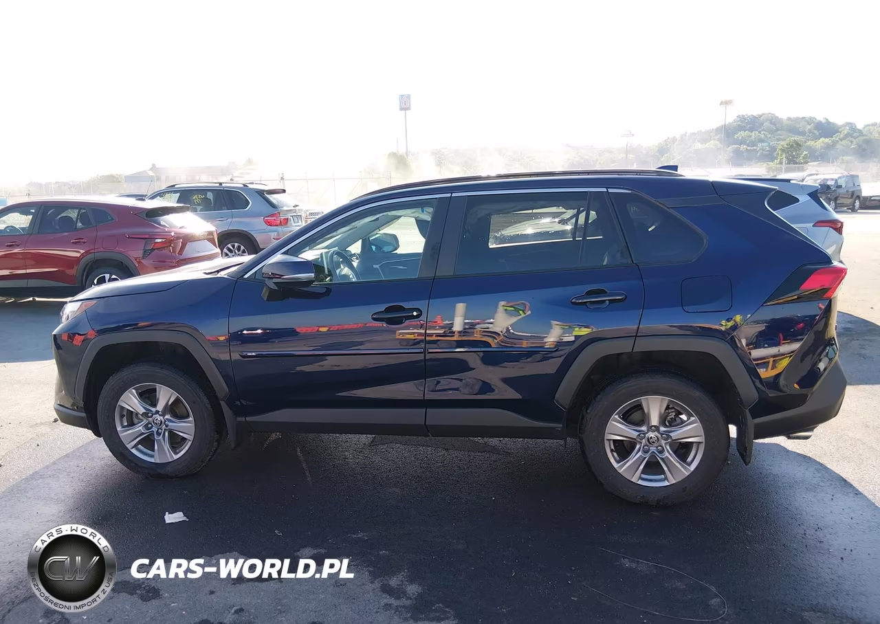 2025 Toyota Rav4 Xle VIN:2T3P1RFV4SW625292 - 14