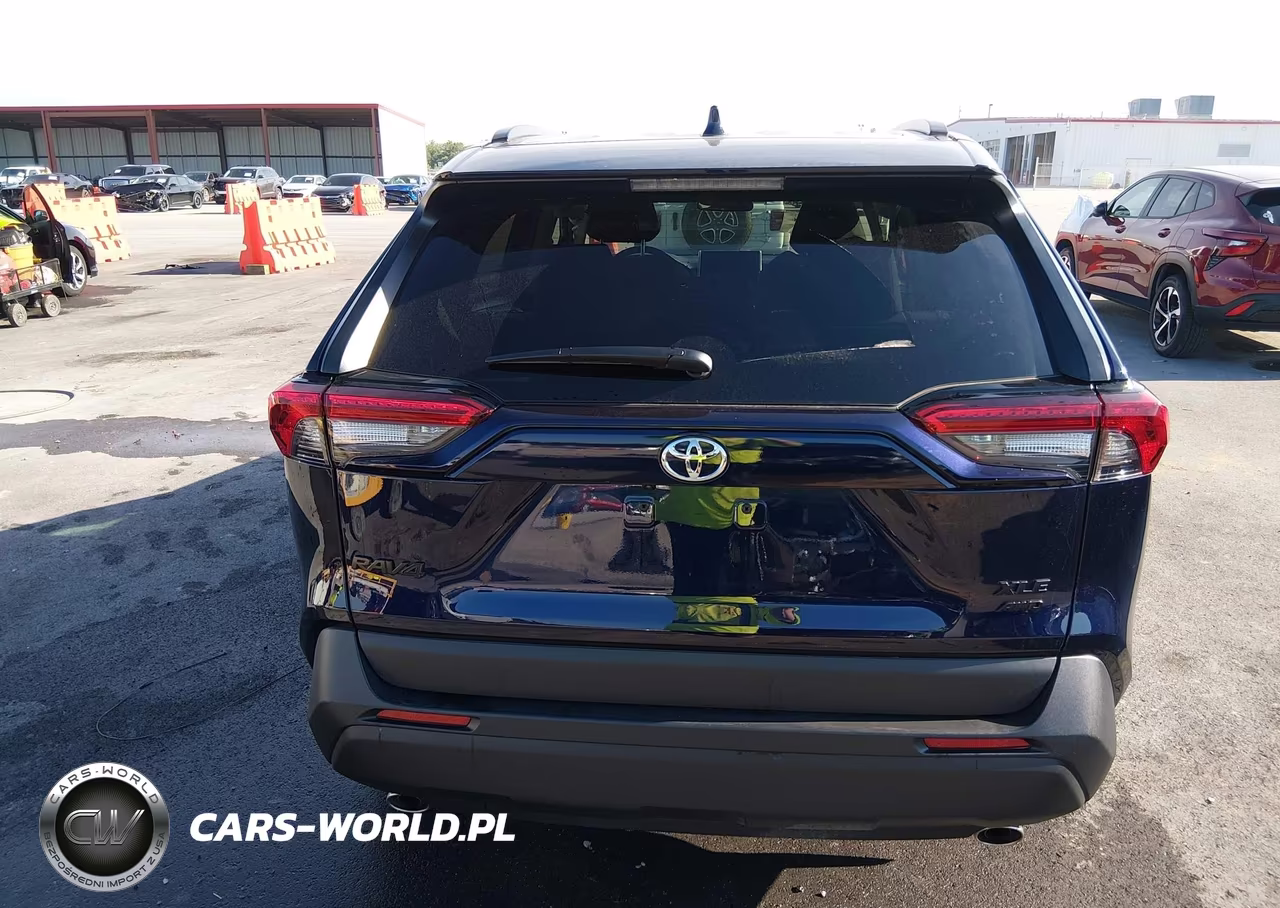 2025 Toyota Rav4 Xle VIN:2T3P1RFV4SW625292 - 16